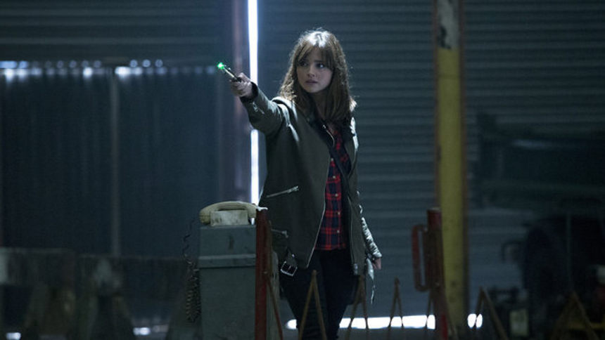 Review: DOCTOR WHO S8E09, FLATLINE (Or, Everything's Sideways)